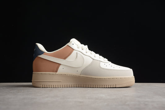 NK Air Force 1 BS8871-107