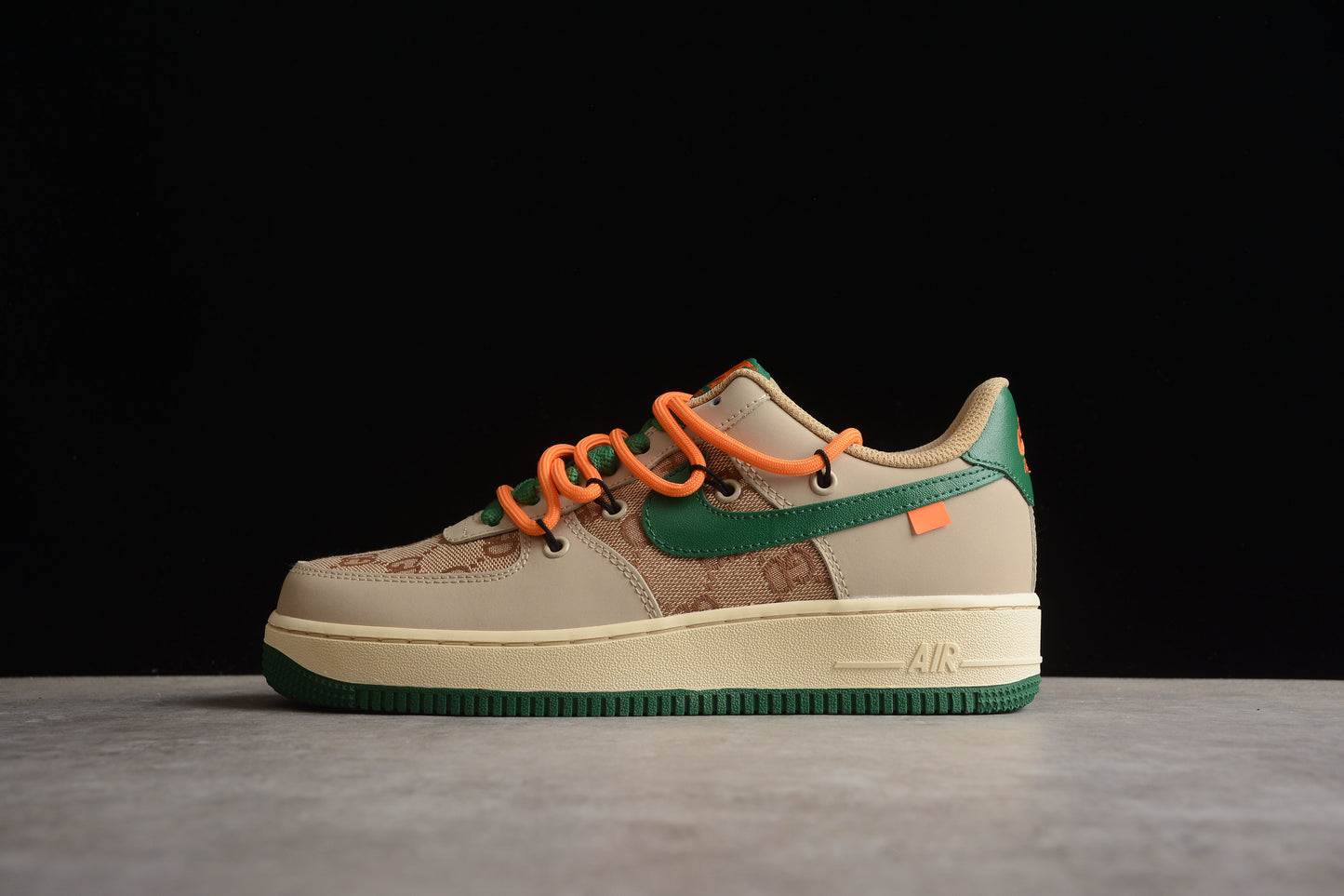 NK Air Force 1 CV1724-109