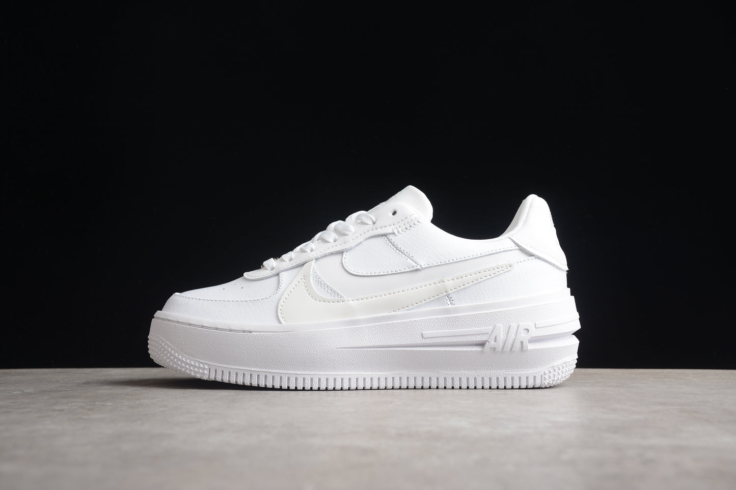 NK Air Force 1 DJ9946-100