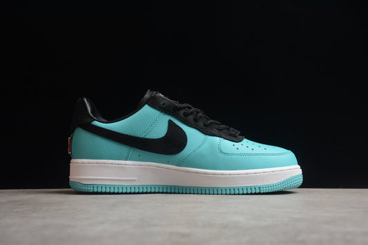 NK Air Force 1 DZ1382-002