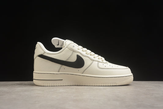 NK Air Force 1 HQ2037-200