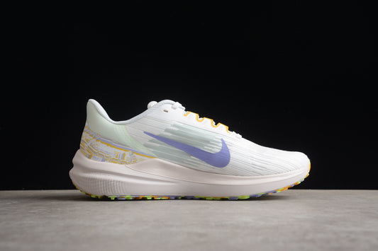 NK Air Zoom Winflo V9 DR8802-100