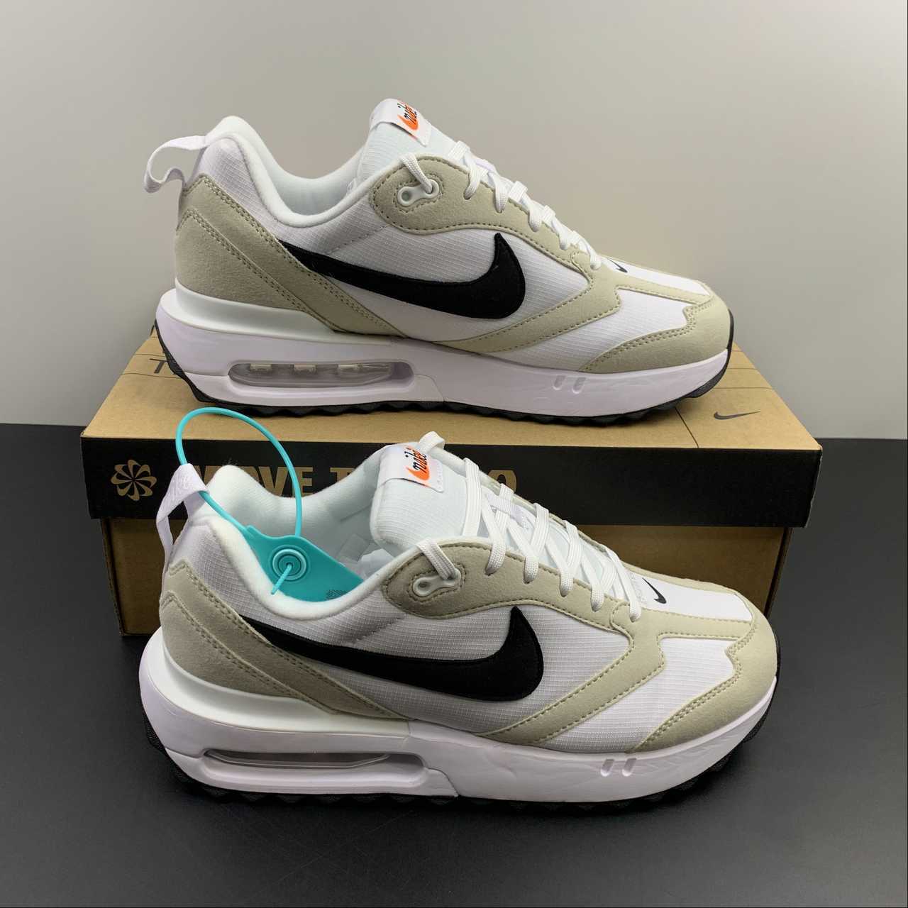 Nike Air Max Dawn DH4656-100