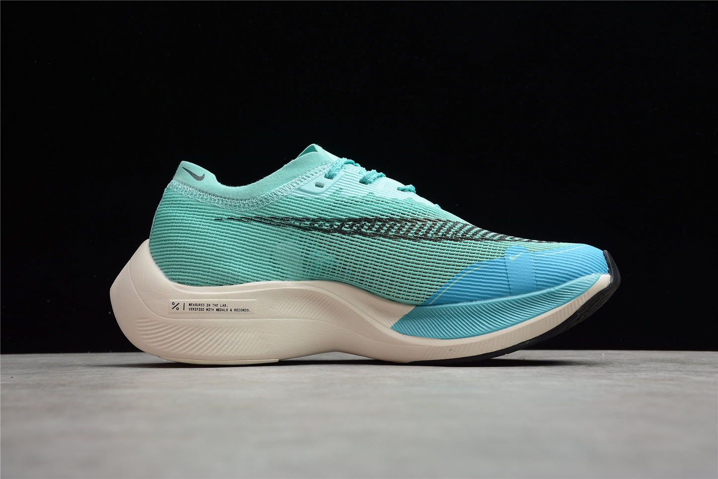 Nike Air ZoomX Vaporfly NEXT% 2 – CU4111-300