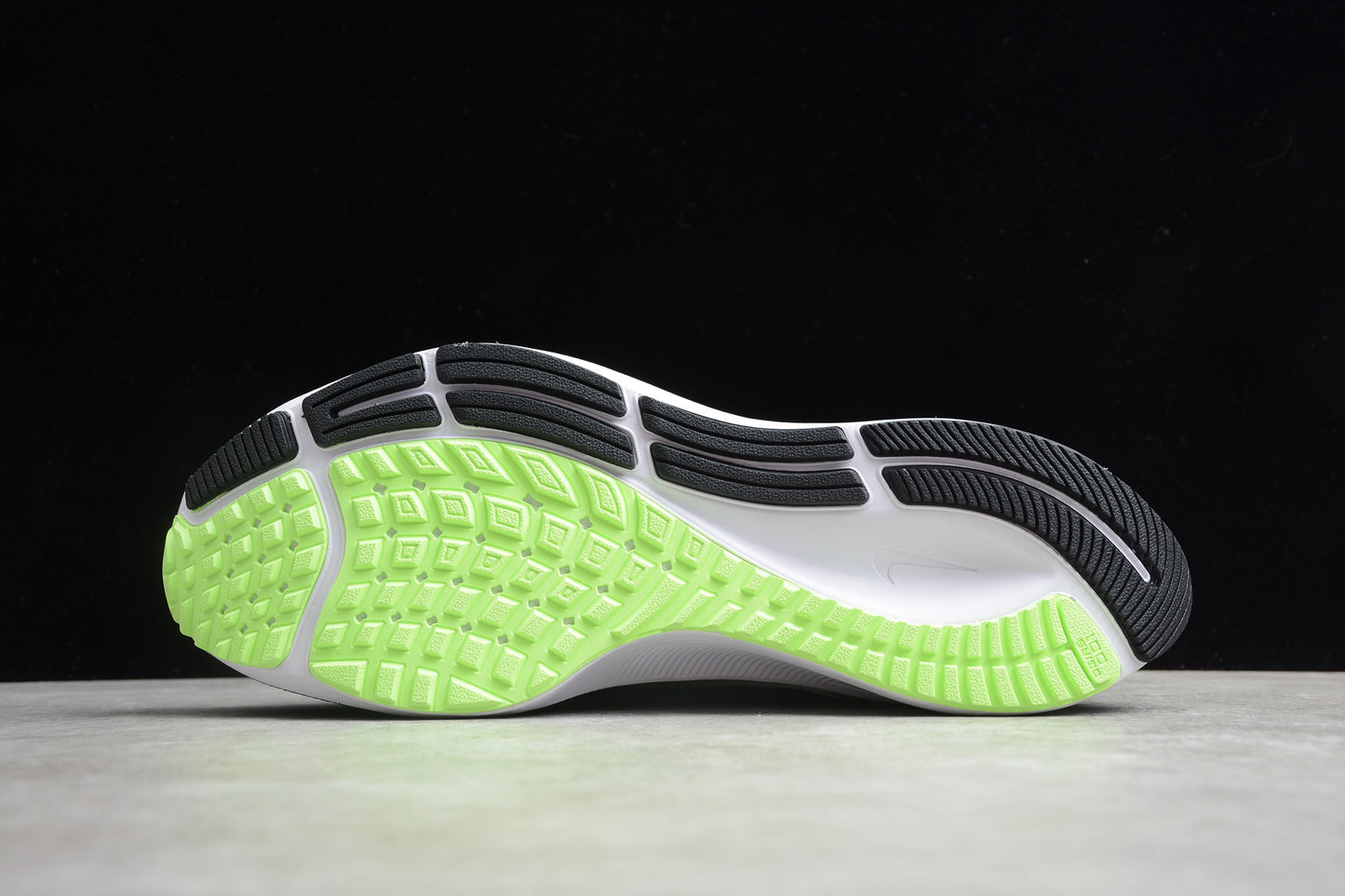 Nike Air Zoom Pegasus 37 R17 – BQ9646-001