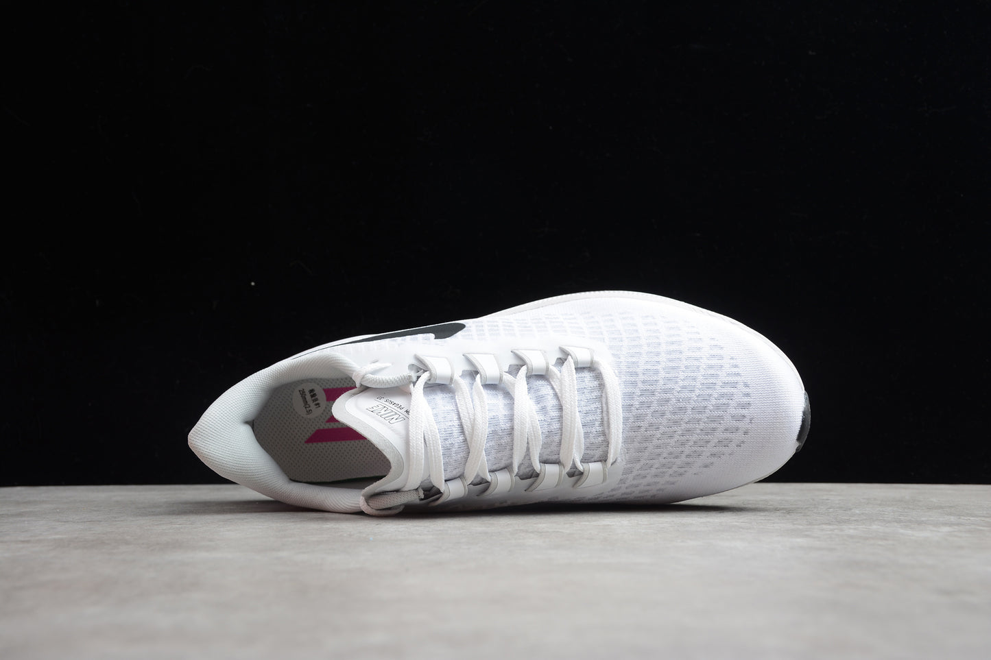 Nike Air Zoom Pegasus 37 White Black CJ0678-100