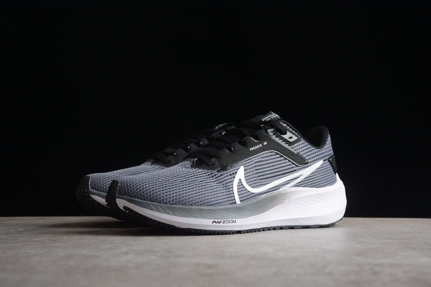 Nike Air Zoom Pegasus 40 – DV3854-106