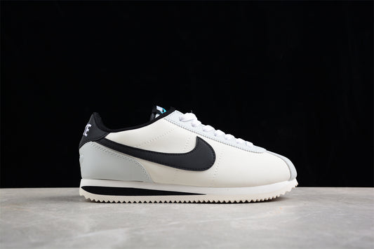 Nike Classic Cortez FN7650-030