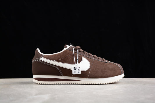 Nike Classic Cortez FQ8144-237
