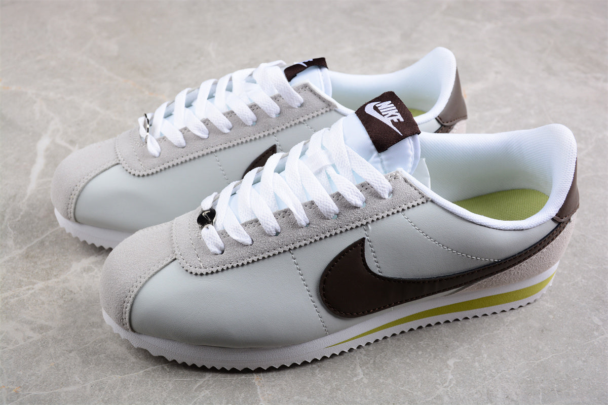 Nike Classic Cortez SE OG XLV 902804-001