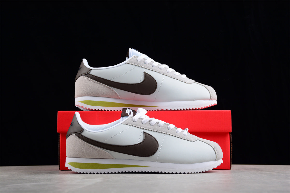 Nike Classic Cortez SE OG XLV 902804-001