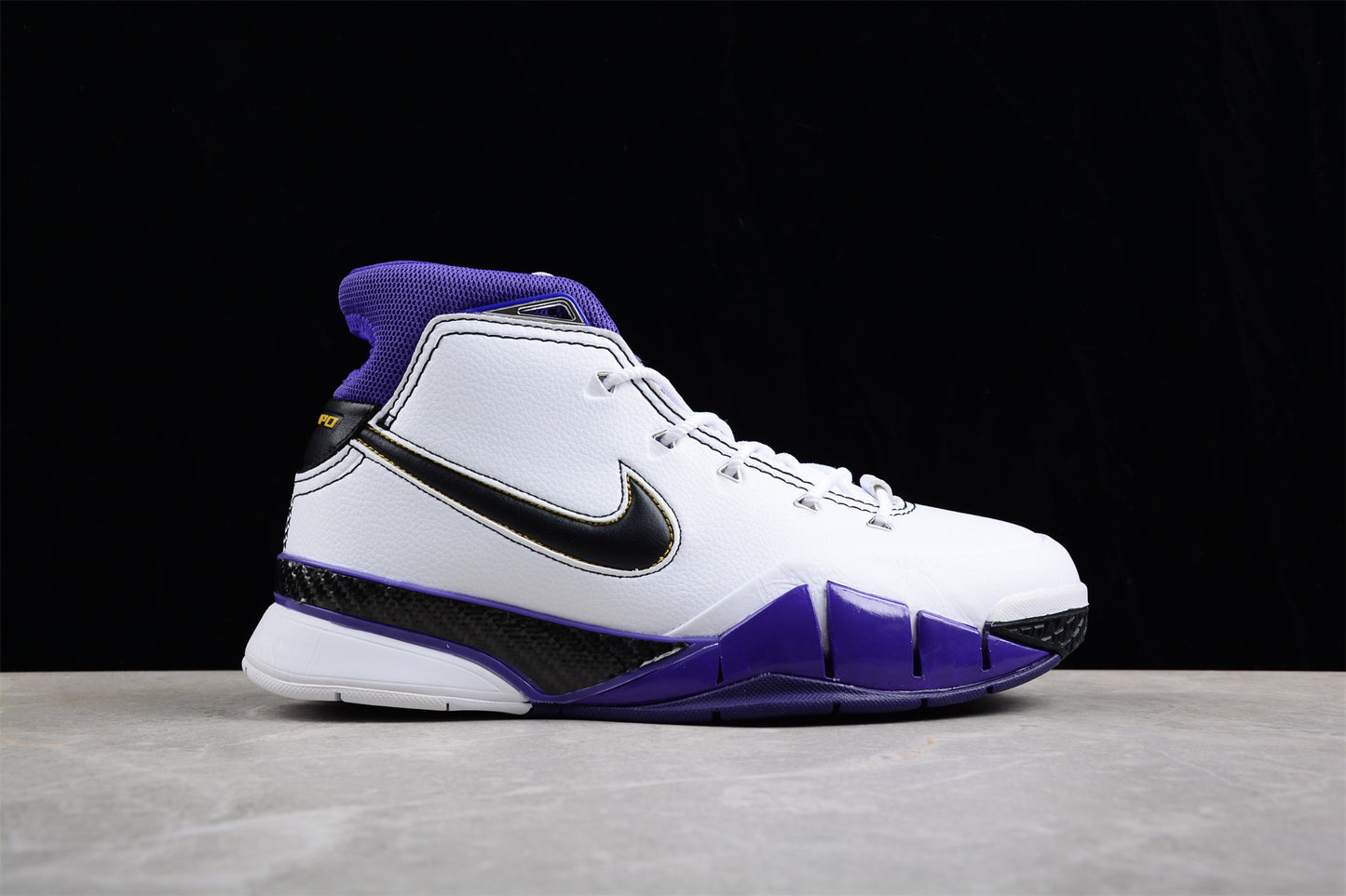 Nike Kobe 1 Protro “81 Points” – AQ2728-105