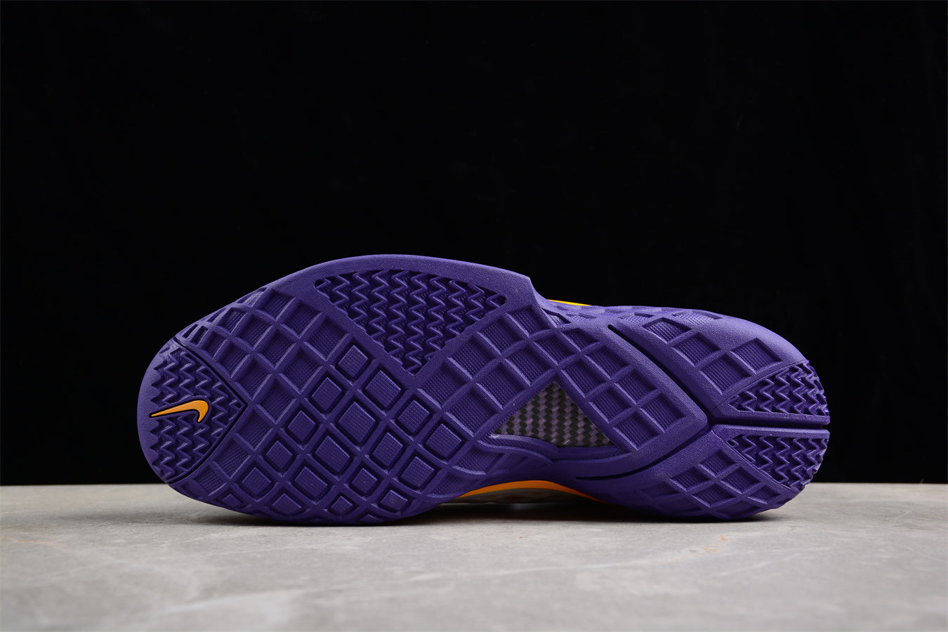 Nike Zoom Kobe 3 (III) SL Protro “MVP” – 318050-191