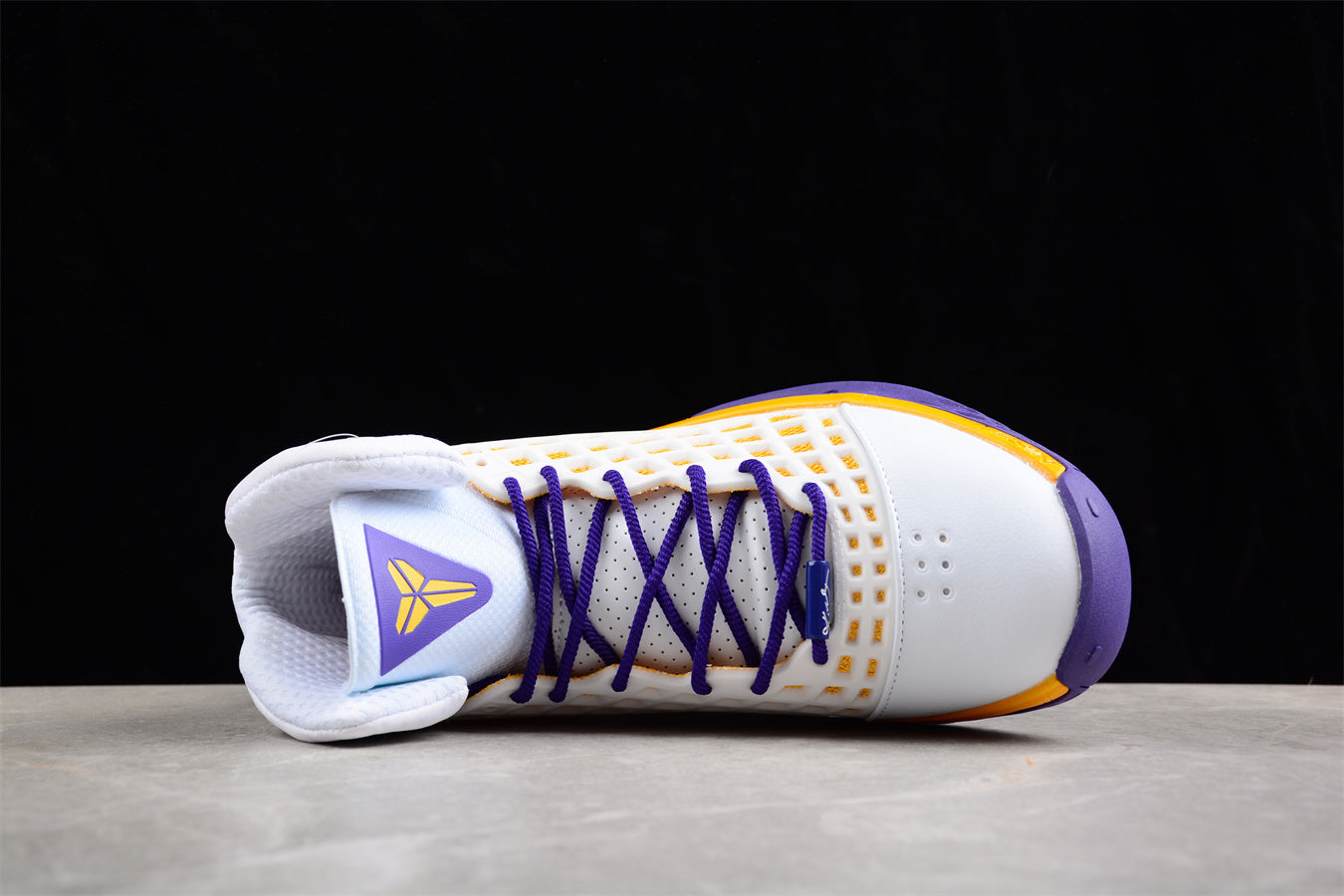 Nike Zoom Kobe 3 (III) SL Protro “MVP” – 318050-191
