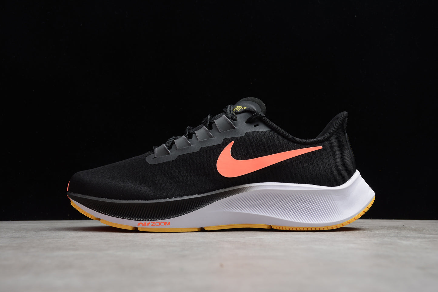 Nike Zoom Pegasus 37 BQ9646-010
