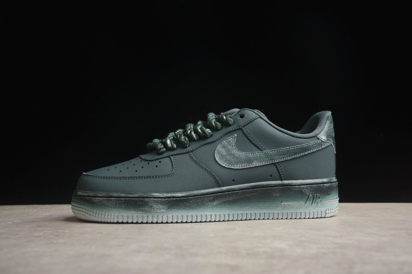 Nk Air Force 1'07 Low 15122-222