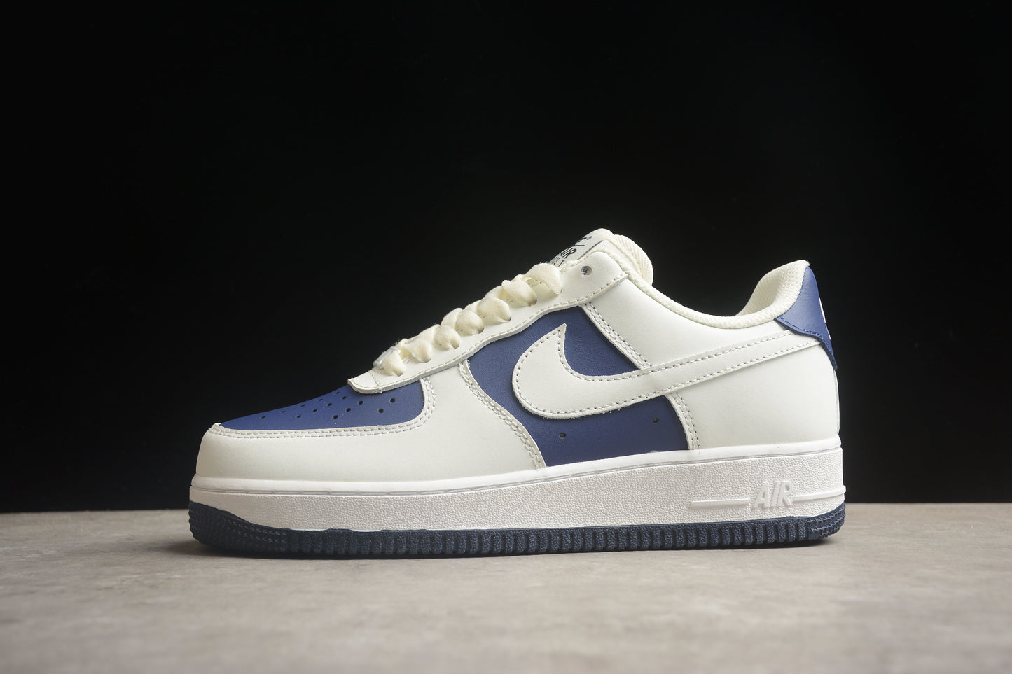 Nk Air Force 1'07 Low AL2236-103
