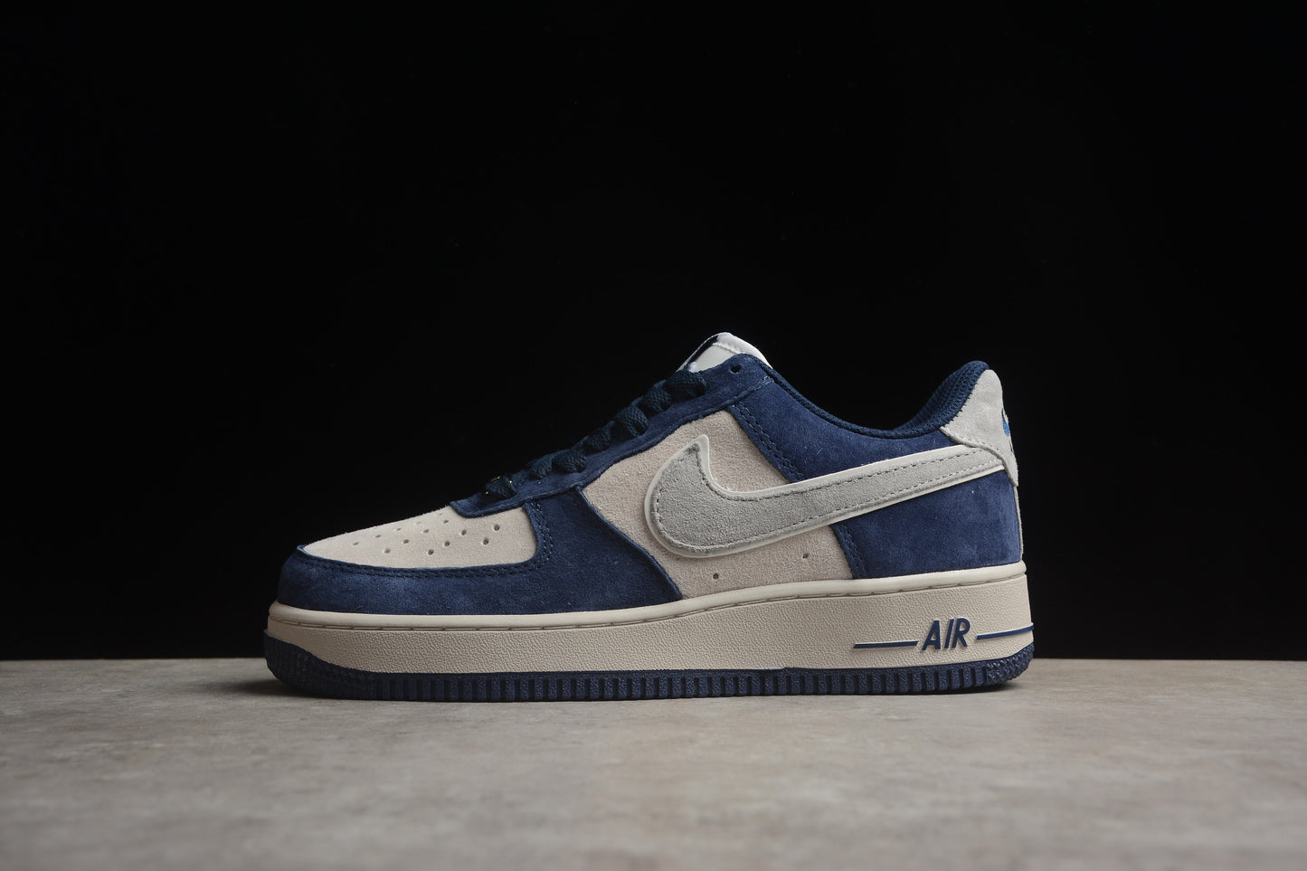 Nk Air Force 1'07 Low AV0383-228