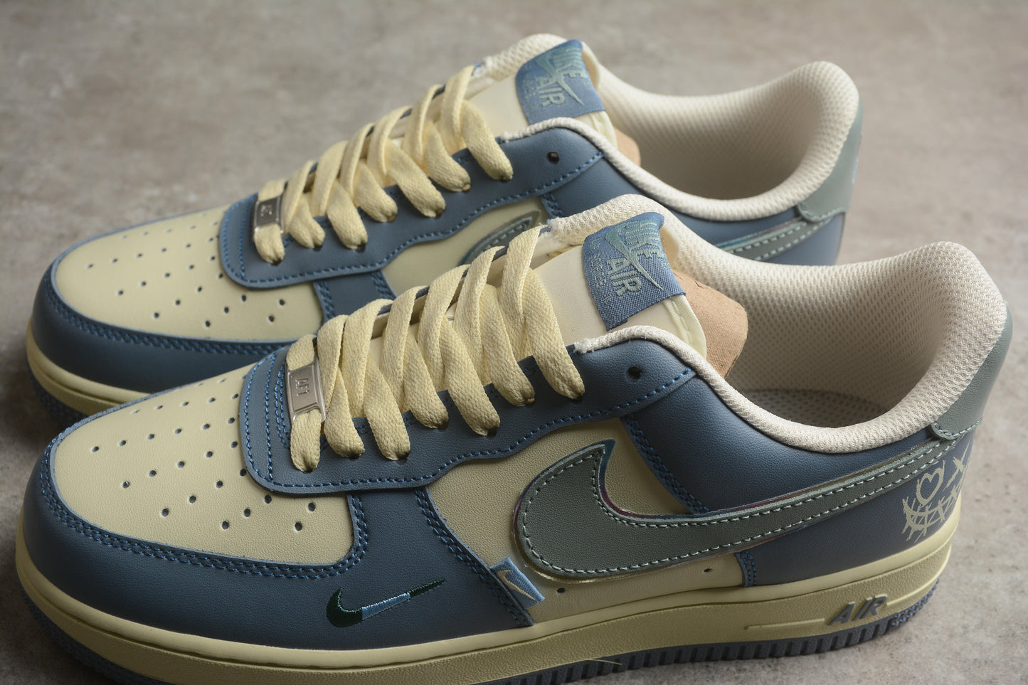 Nk Air Force 1'07 Low "Blue Clown" XL2312-333