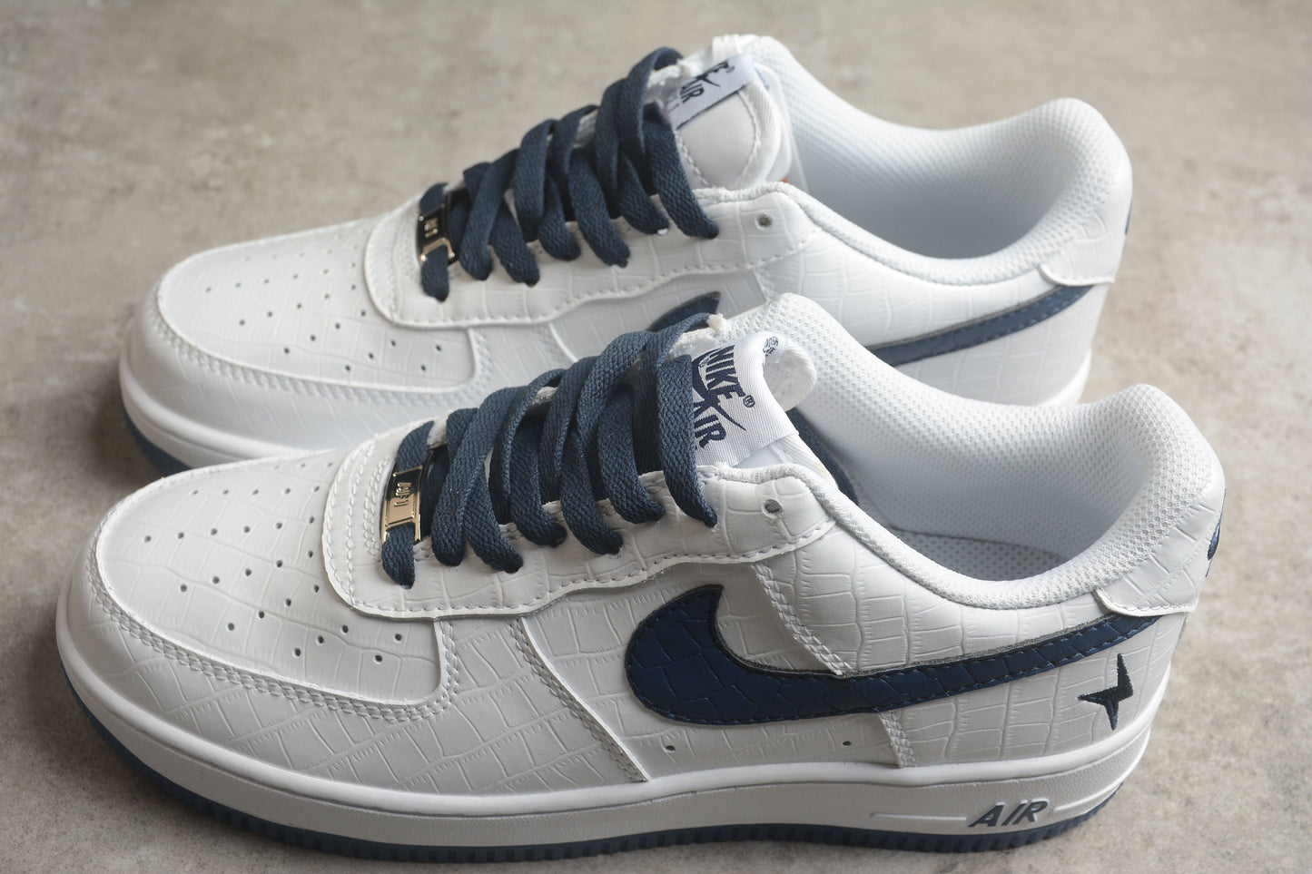 Nk Air Force 1'07 Low "Ladainian Tomlinson" DD0614-332