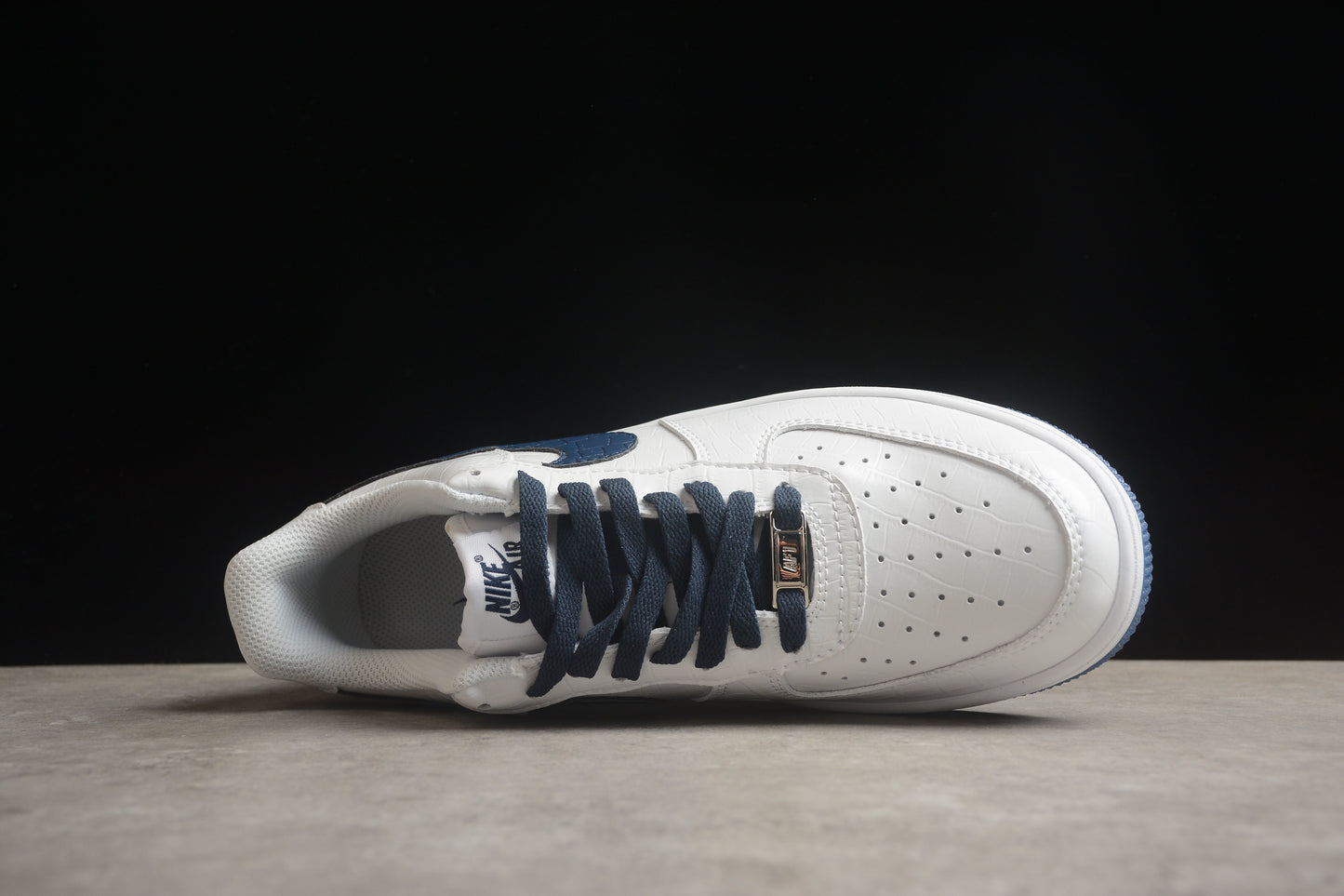 Nk Air Force 1'07 Low "Ladainian Tomlinson" DD0614-332