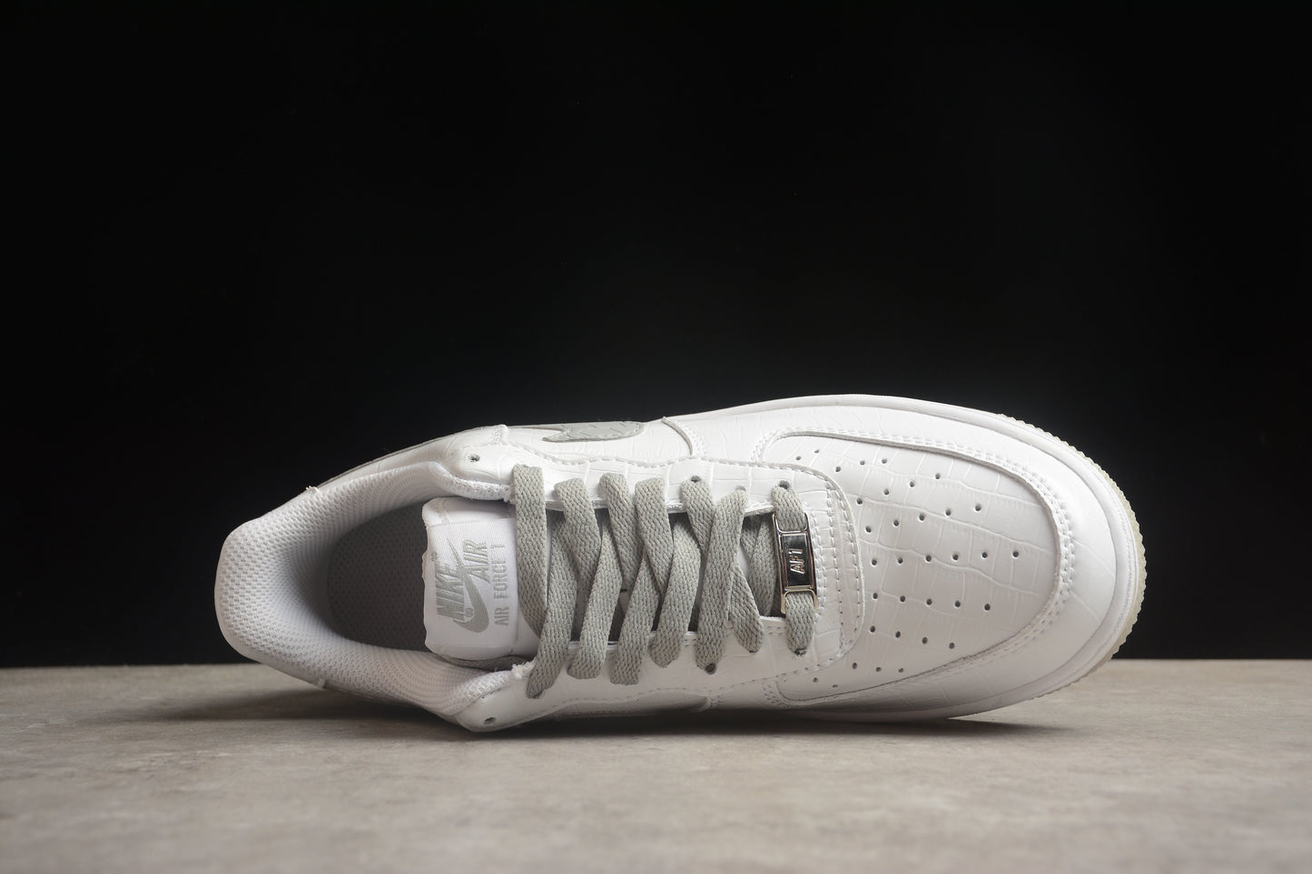 Nk Air Force 1'07 Low "Ladainian Tomlinson" DD0614-333