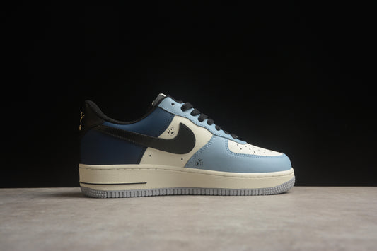Nk Air Force 1'07 Low "Lonely Bear"  XC2351-222