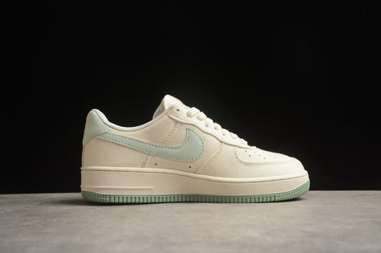 Nk Air Force 1'07 Low ME0112-555