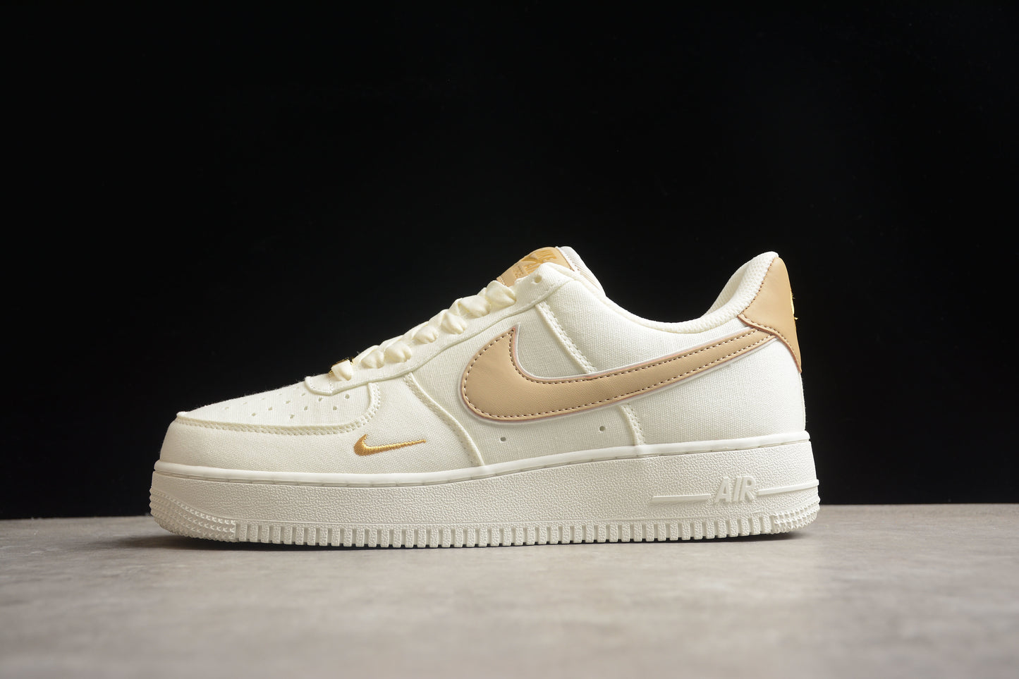 Nk Air Force 1'07 Low MN5696-509