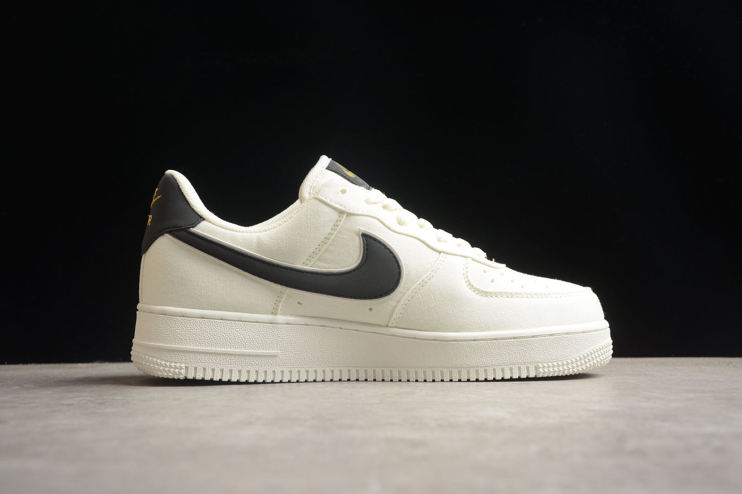 Nk Air Force 1'07 Low  MN5696-809