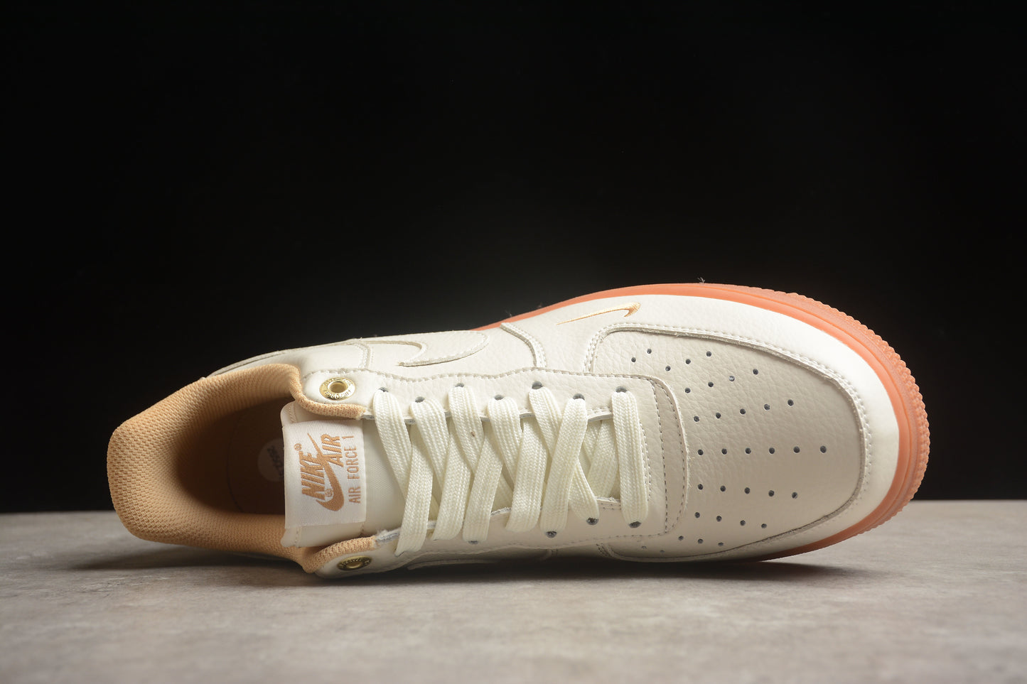Nk Air Force 1'07 Low "NAI-KE" NK0621-988