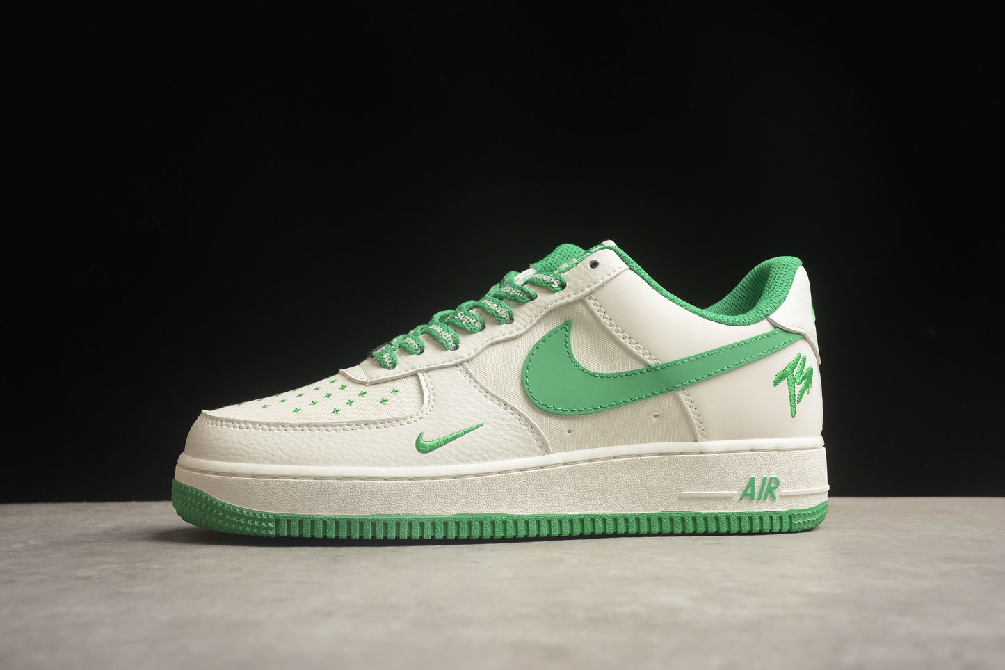 Nk Air Force 1'07 Low PF9055-752