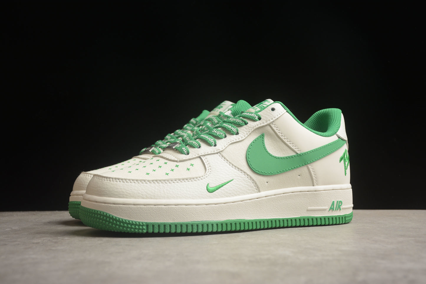 Nk Air Force 1'07 Low PF9055-752