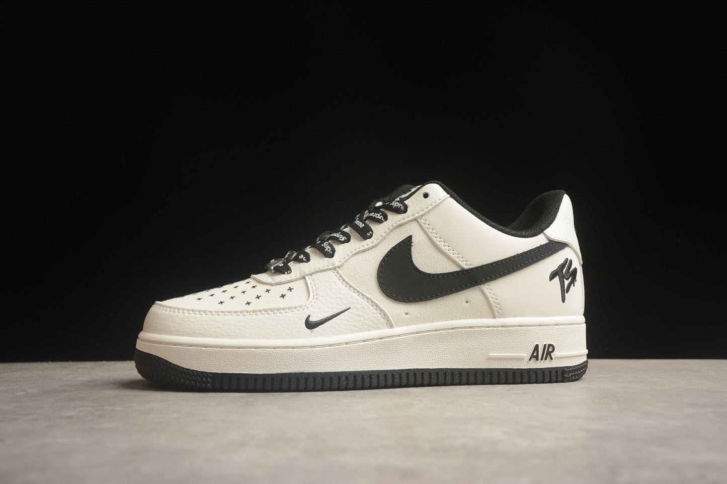 Nk Air Force 1'07 Low PF9055-754
