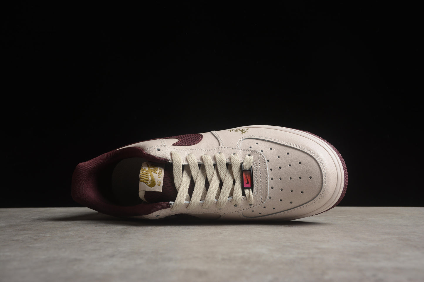 Nk Air Force 1'07 Low "Red Dragon Scale" XL2312-888