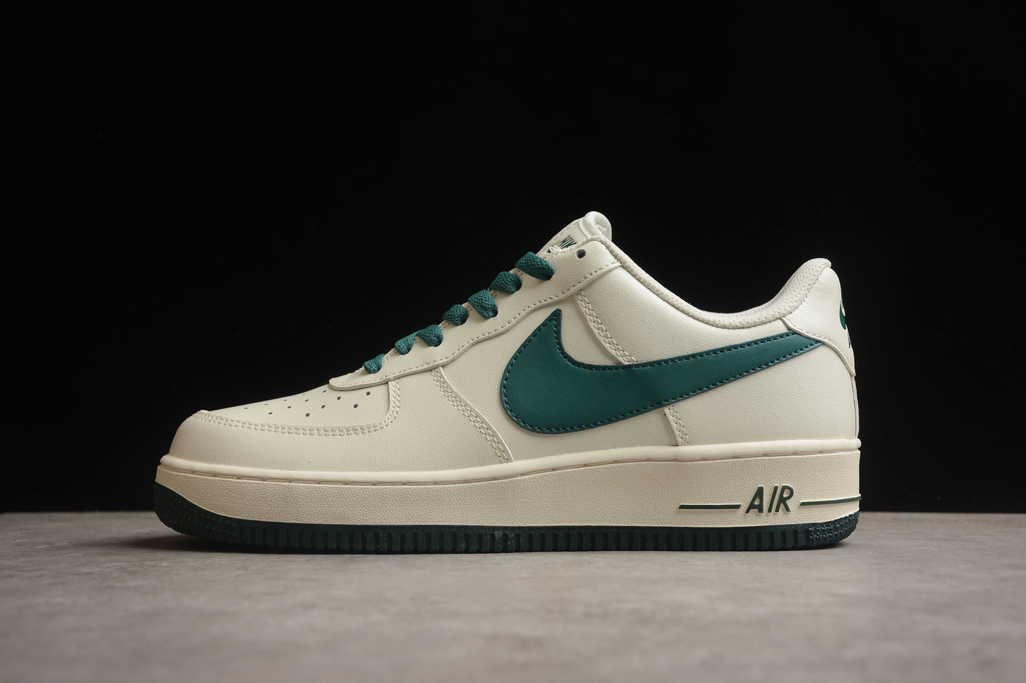 Nk Air Force 1'07 Low SP0758-027