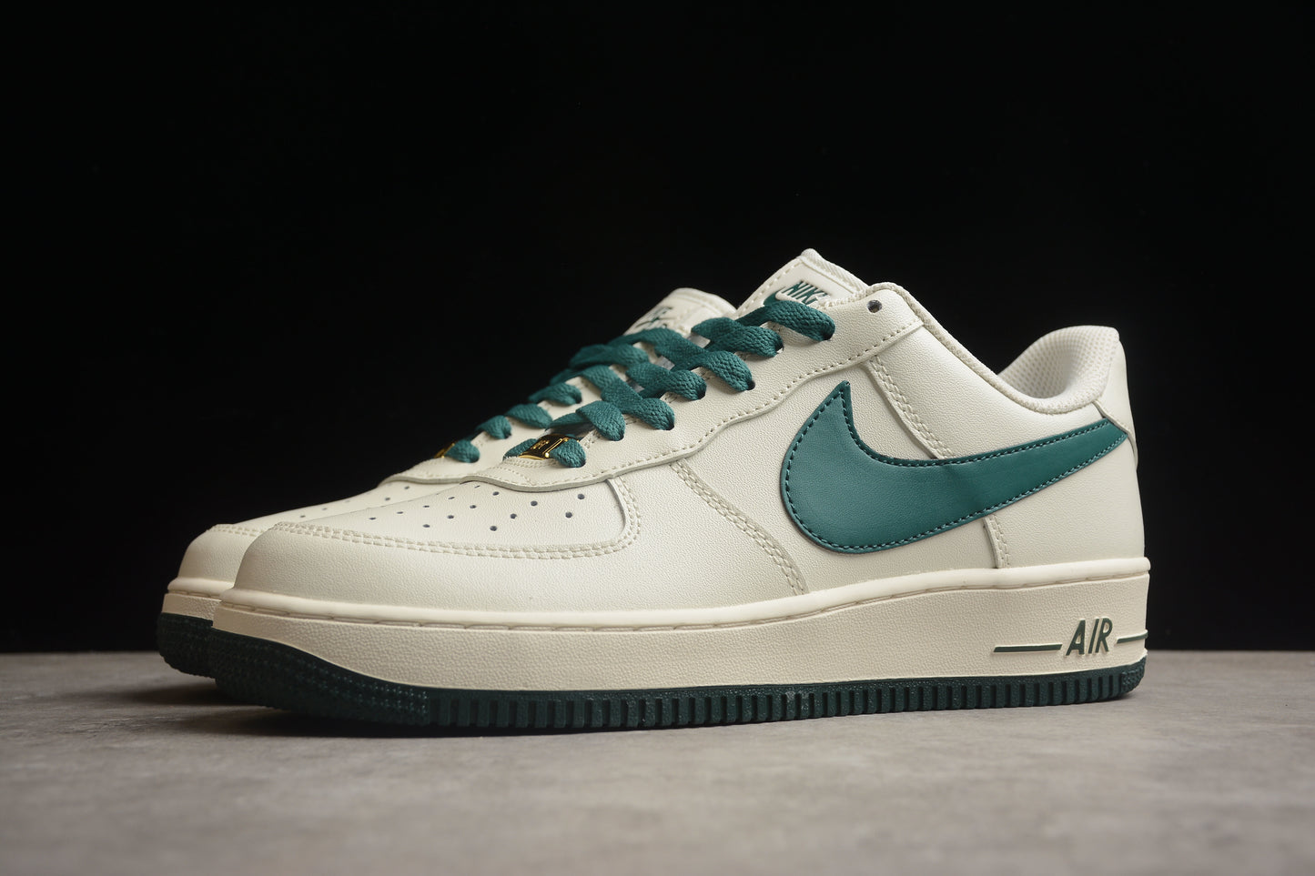 Nk Air Force 1'07 Low SP0758-027