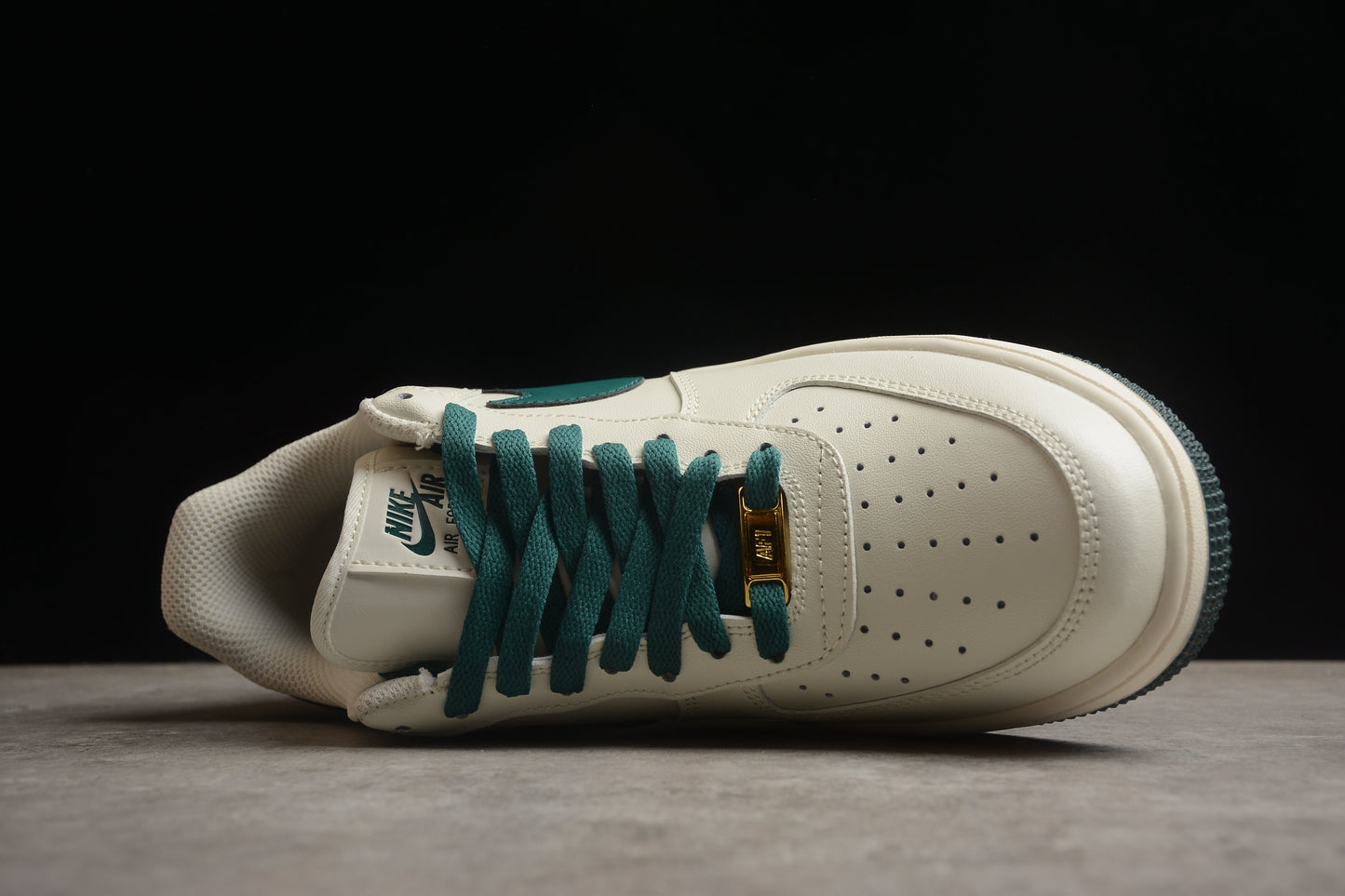 Nk Air Force 1'07 Low SP0758-027