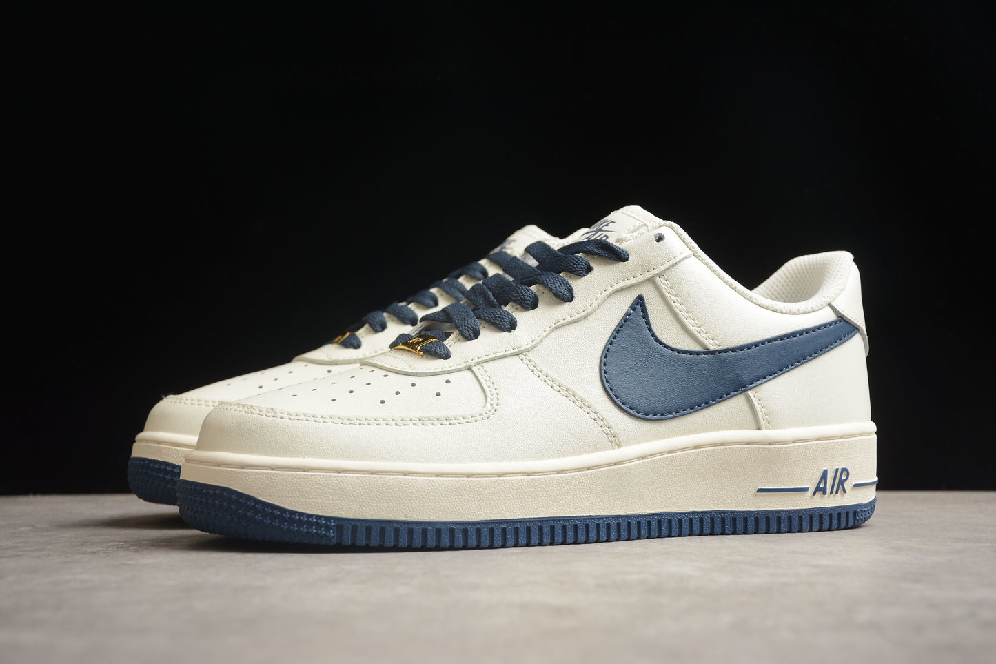 Nk Air Force 1'07 Low SP0758-030