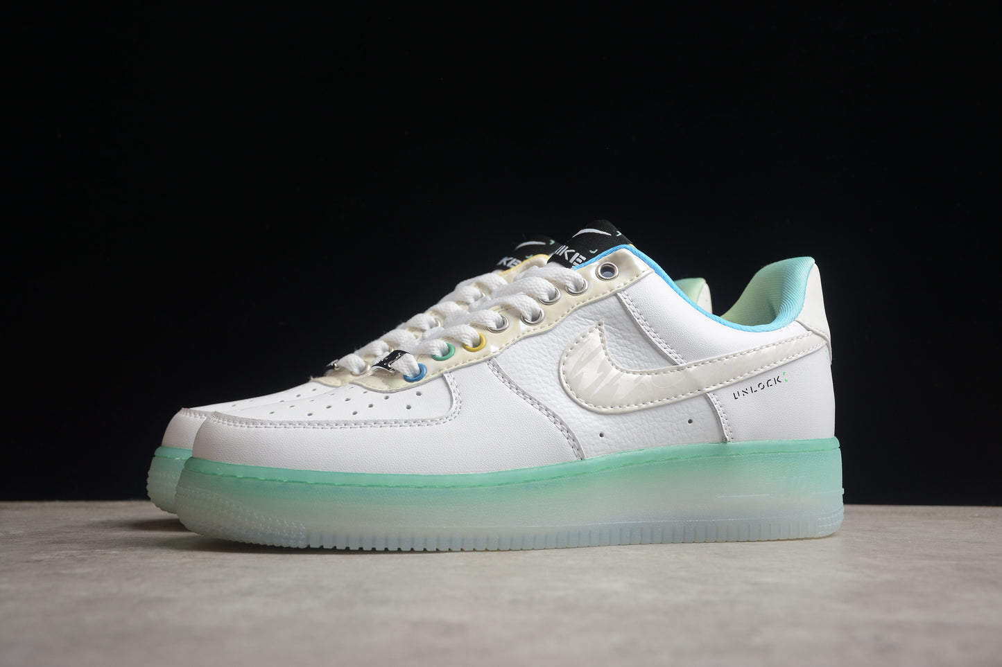 Nk Air Force 1'07 Low "Unlock YOUR SPACE" FJ7066-114