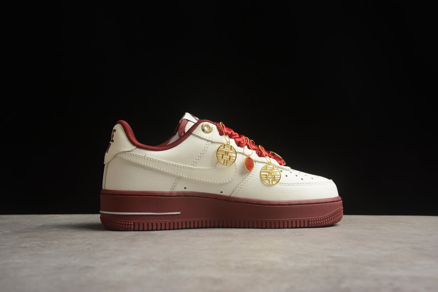 Nk Air Force 1'07 Low "Wedding" DQ7582-100