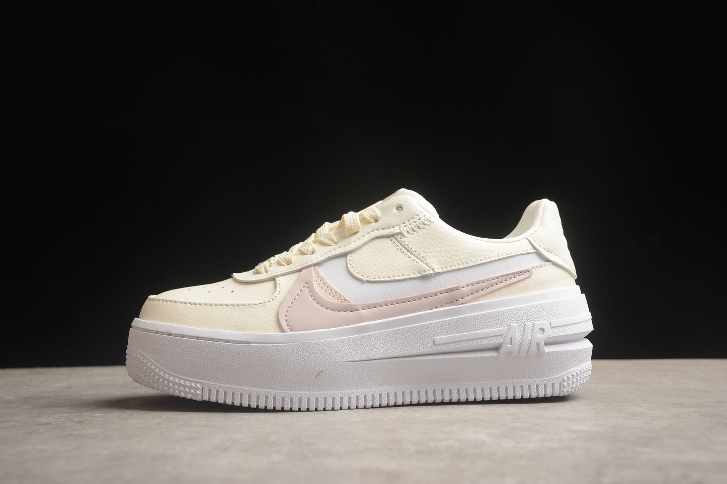 Nk Air Force 1 PLT.AF.ORM DJ9946-107