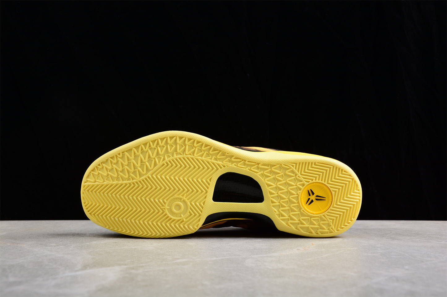 Nk Kobe 8 "SYSTEM"  555286-077