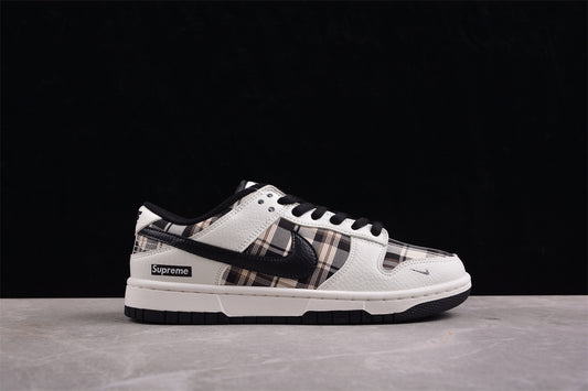 Nk SB Dunk Low Supreme  SU1098-061