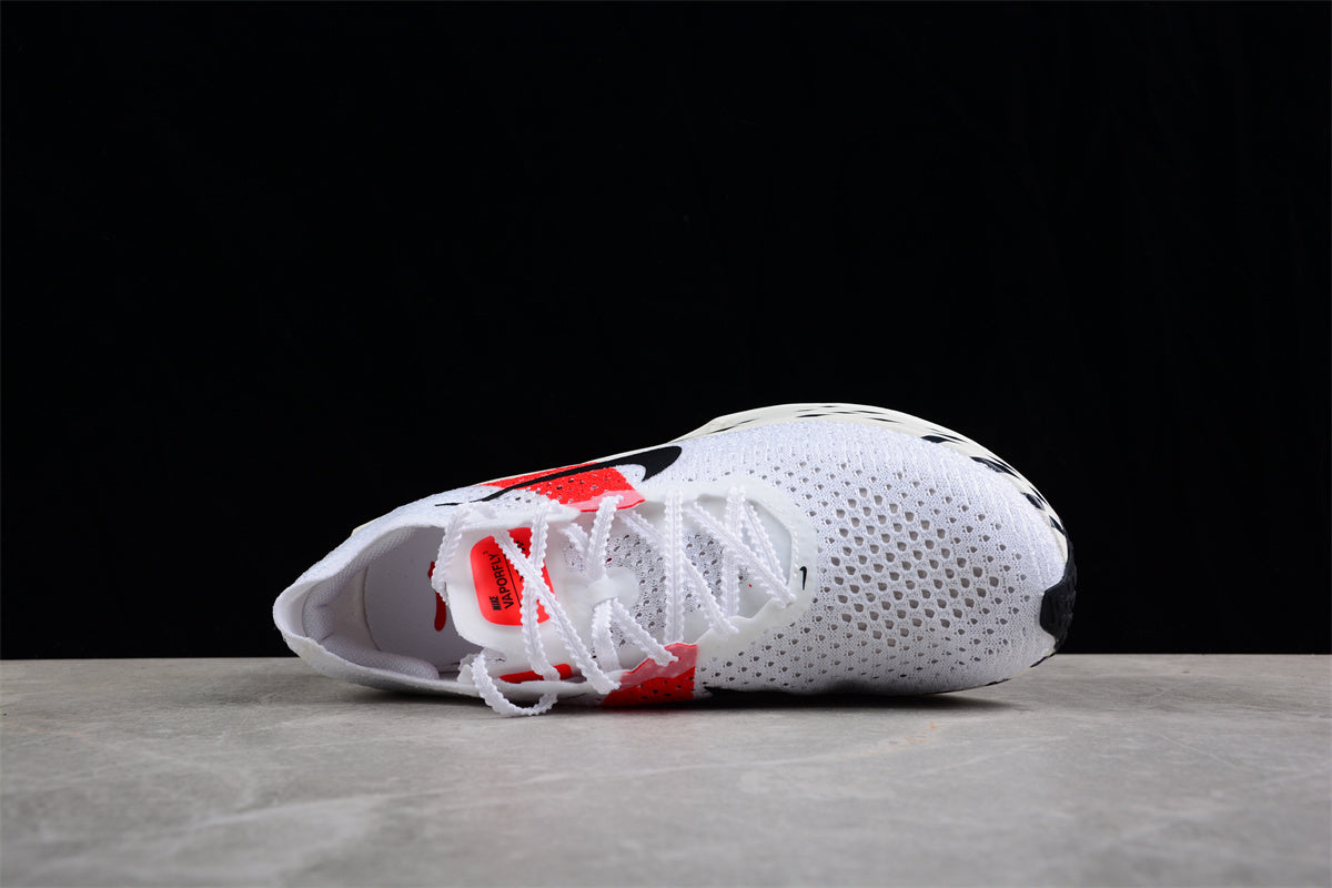 Nk ZoomX Vaporfly NEXT% 3 DV4219-200