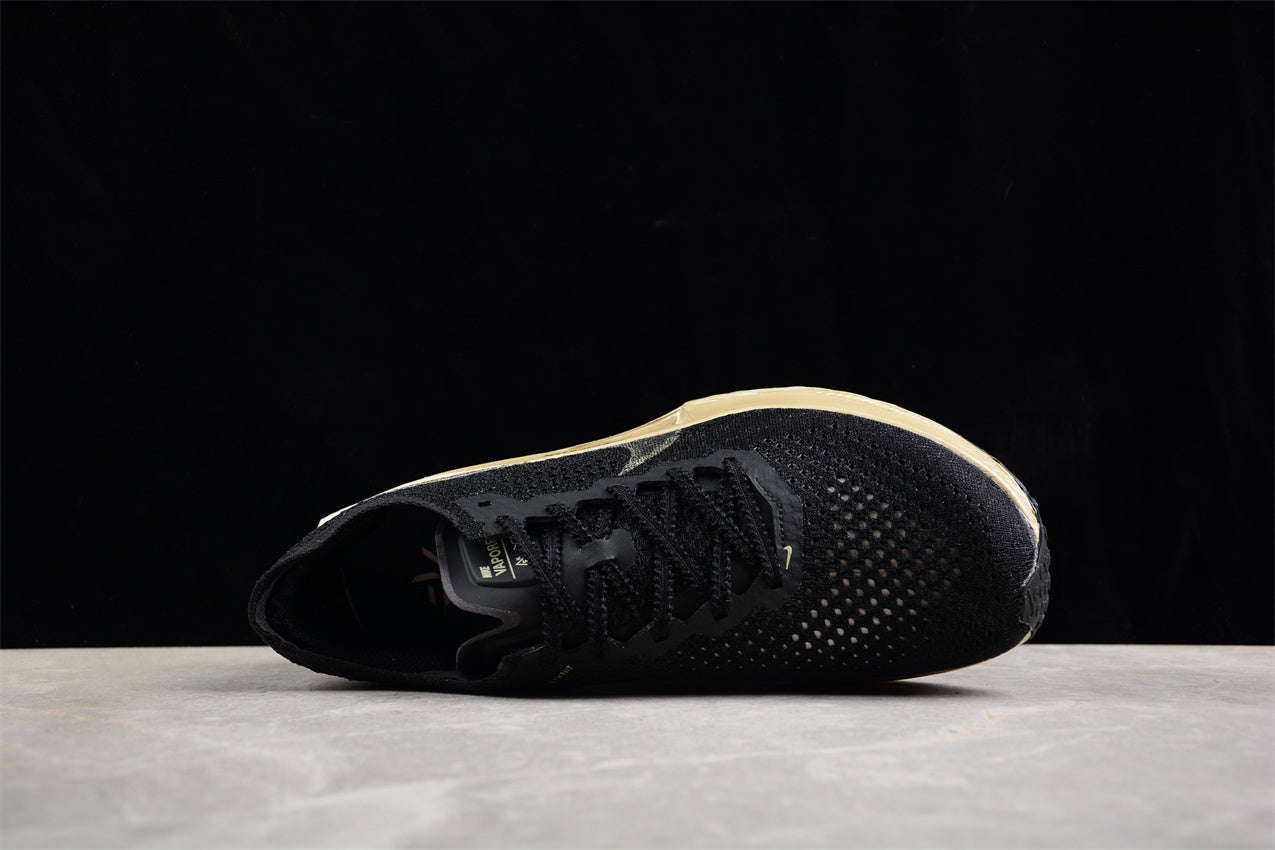 Nk Zoomx Vaporfly Next%3 DV4129-001