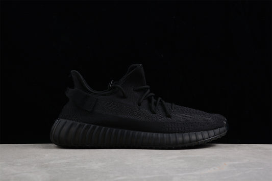 R16 adidas Yeezy Boost 350 V2 Onyx HQ4540