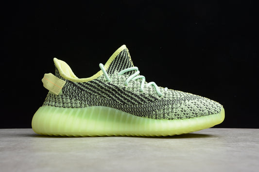 R17 Yeezy  350  FX4130