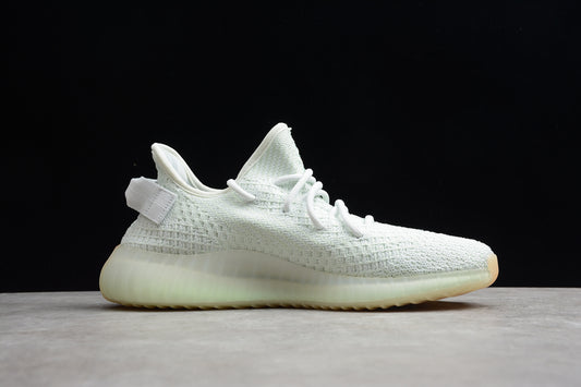 R17 Yeezy  350  V2