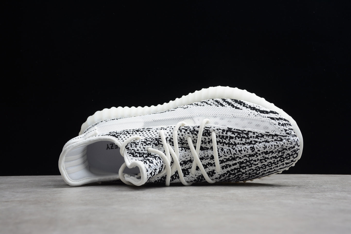 R17 Yeezy Boost 350 Black White Leopard EG7961